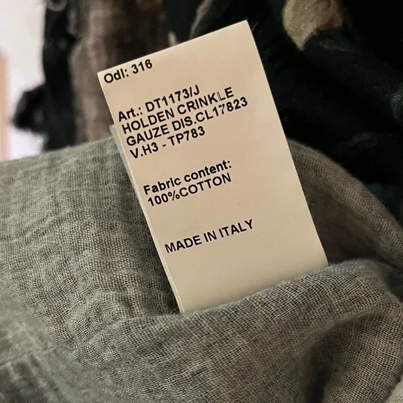 R13 Shredded Seam Drop Neck Shirt Bleached Floral - Picture 10 of 11